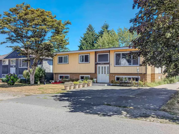 9656 125th St, Surrey, BC V3V 4Y1