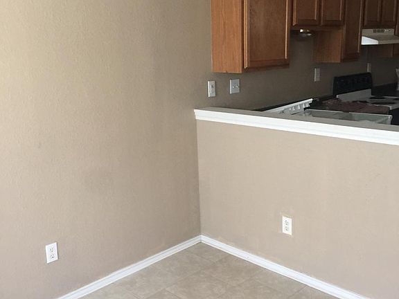 2nd image of 2801 Cantabrian Dr