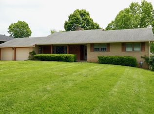 1602 Pleasantview Dr, Lancaster, OH 43130