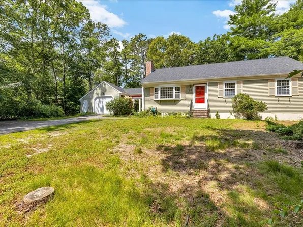 804 Putnam Ave, Barnstable, MA 02630