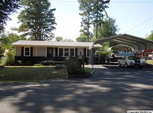 1201 Hyatt St, Albertville, AL 35950