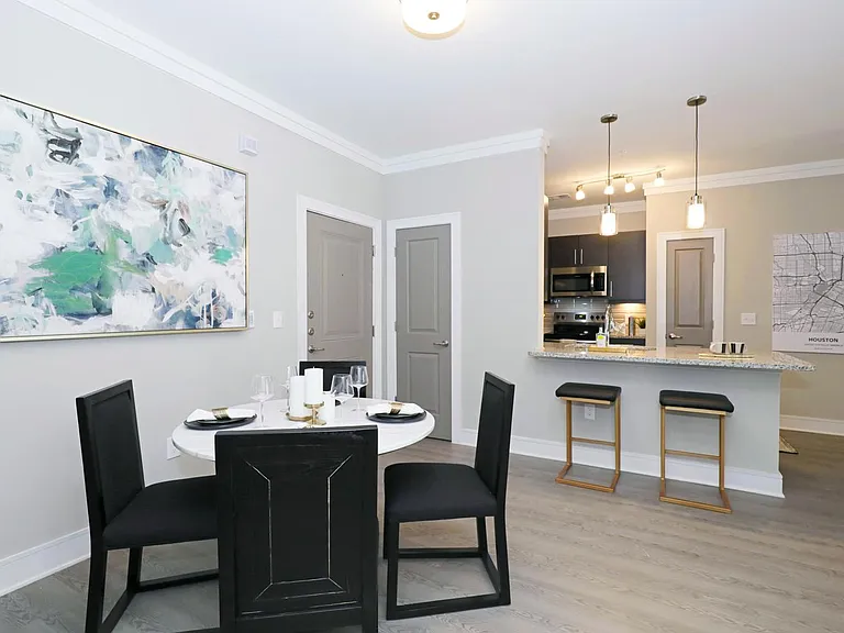 9123 Crescent Clover Dr — Photo 13