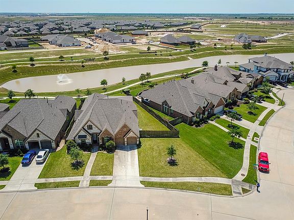 5th image of 3414 Colorado Bend Dr
