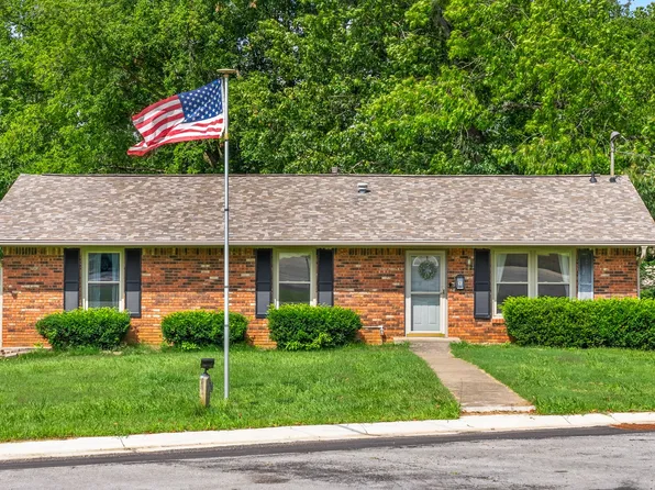 3830 Bahama Dr, Hopkinsville, KY 42240