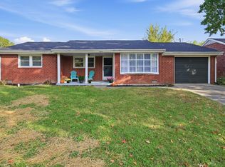 620 Country Club Ln, Anderson, IN 46011