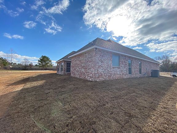 3rd image of 42 Dora Ln