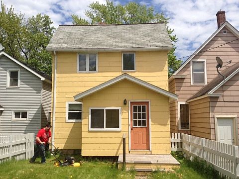 3rd image of 1521 Clough Ave