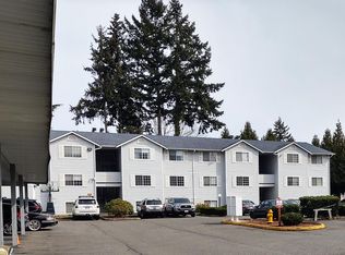 13232 Ambaum Blvd SW APT 201, Seattle, WA 98146
