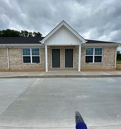 3rd image of 2123 Primitive Dr #B