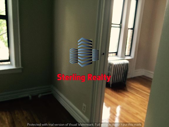 4th image of 2370 29th St APT 4