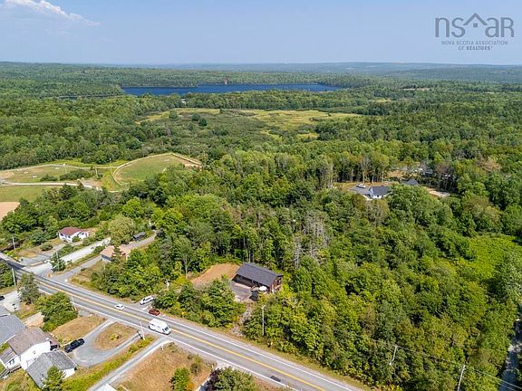 3rd image of 1631 Beaver Bank Rd