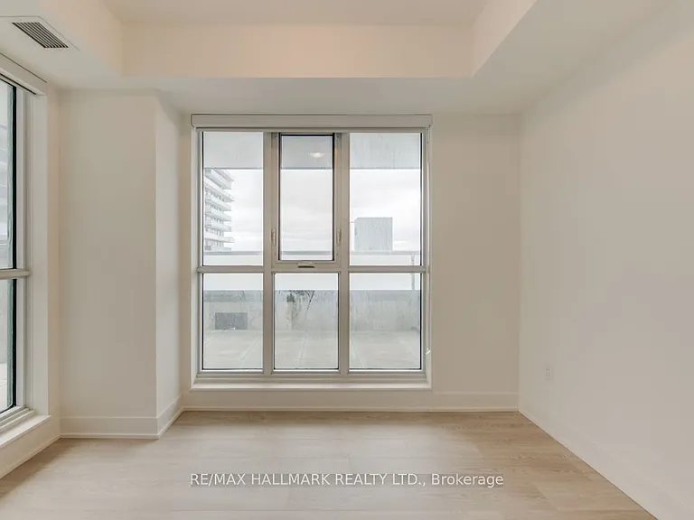 2545 Simcoe St N #417 — Photo 9