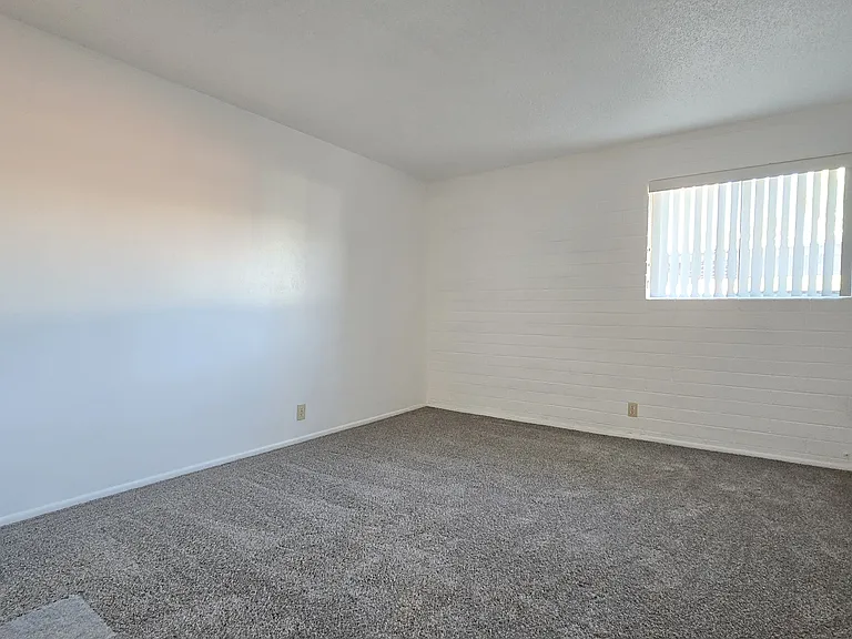4917 N 73rd St #1-17 — Photo 21