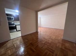 16420 Highland Ave APT 2G, Jamaica, NY 11432