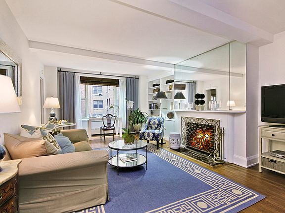 4th image of 434 E 52nd St APT 2B