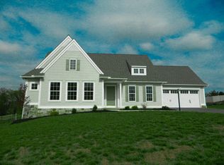 28 Joy Ln, Peach Bottom, PA 17563