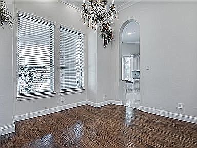 5th image of 3512 Bryn Mawr Dr