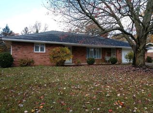 301 N Fir Tree Dr, Muncie, IN 47304