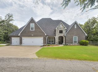 4515 W 93rd St, Tulsa, OK 74132