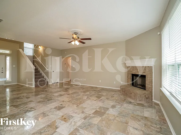 8024 Mourning Dove Dr — Photo 4