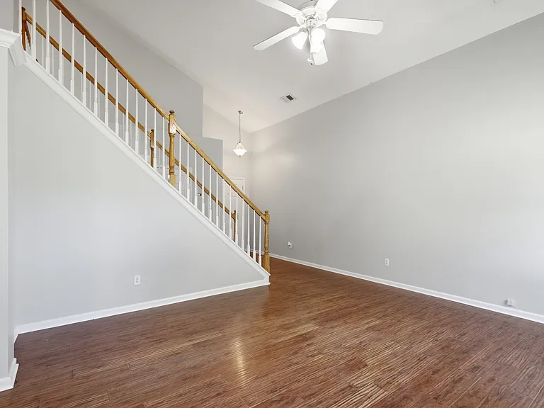 2560 Rockaway Pl — Photo 16