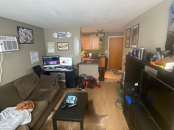 5th image of 2112 Garfield Ave APT 5