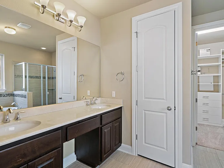 4205 Front Range Ln — Photo 18