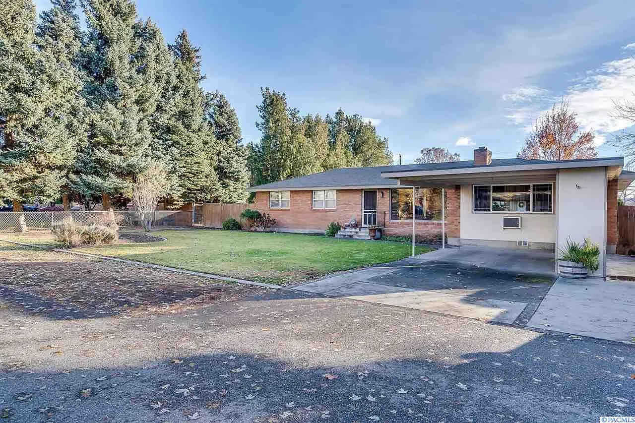 4304 W Ruby St photo 1