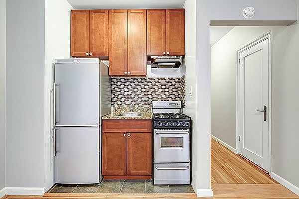1st image of 220 W 24th St APT 5E
