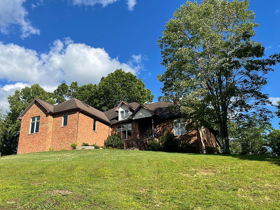 386 Clarissa Dr, Summersville, WV 26651 | Zillow