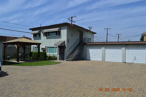14233 Broadway Photo 1