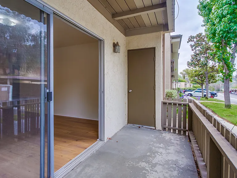 432 Edgehill Ln #33 — Photo 25