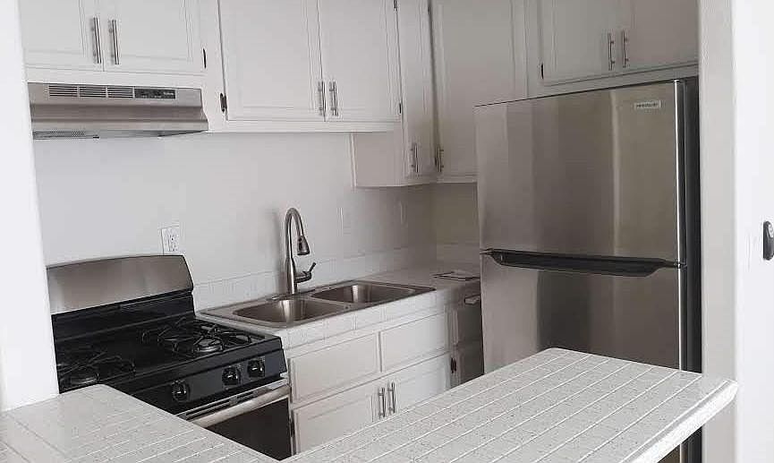 1st image of 630 W Sepulveda St APT 2