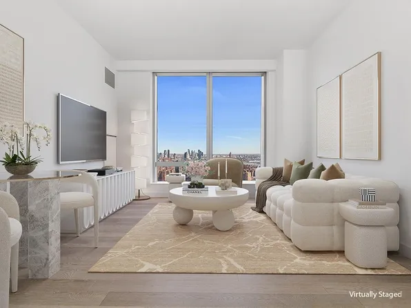 252 South Street image 1 of 30