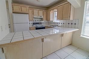 3rd image of 1806 Villa Linda Ave #1