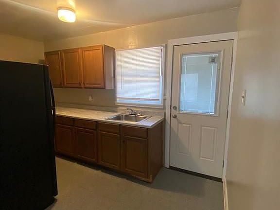5th image of 114 Neulon Dr #114