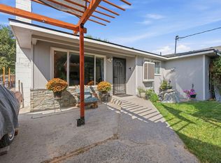 74 SE 11th St, Madras, OR 97741