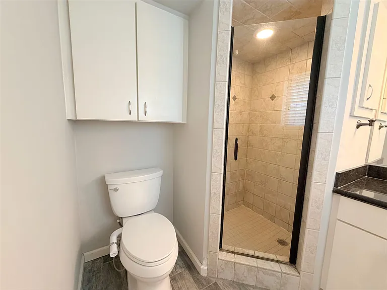 5019 Yarwell Dr — Photo 23