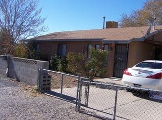 421 Maricopa Dr SW, Albuquerque, NM 87105