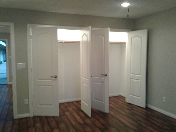 3rd image of 5333 Richmond Ave #1