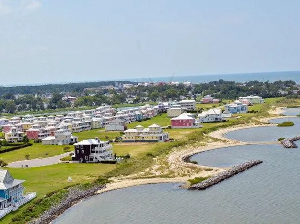 179 Sunset Blvd, Cape Charles, VA 23310