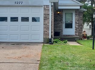 5277 Highland Shore Dr, Flushing, MI 48433