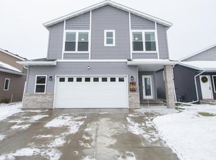 4453 18th St S, Moorhead, MN 56560