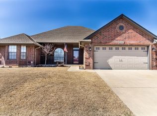 1101 Bronze Medal Rd, Moore, OK 73160