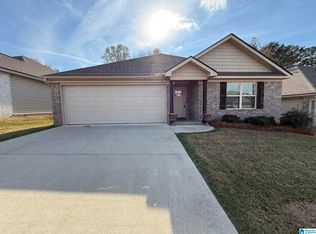5355 University Gardens Dr, Cottondale, AL