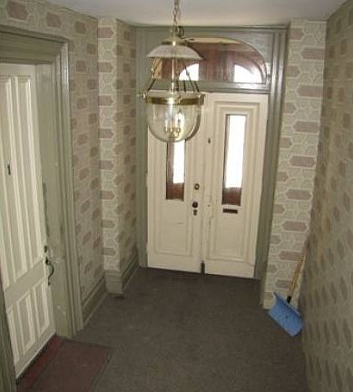 Entry way