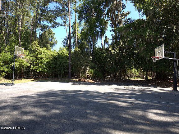 4th image of 105 Palmetto Place