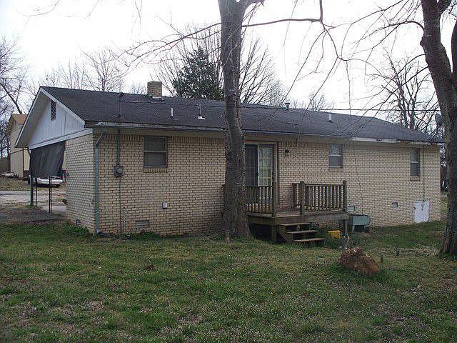 2nd image of 201 Fairpark Dr