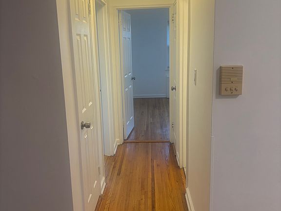 4th image of 193-0 39th Ave #2