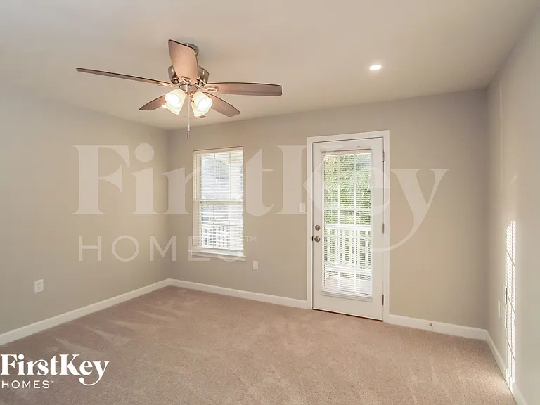 4204 High Shoals Dr — Photo 12
